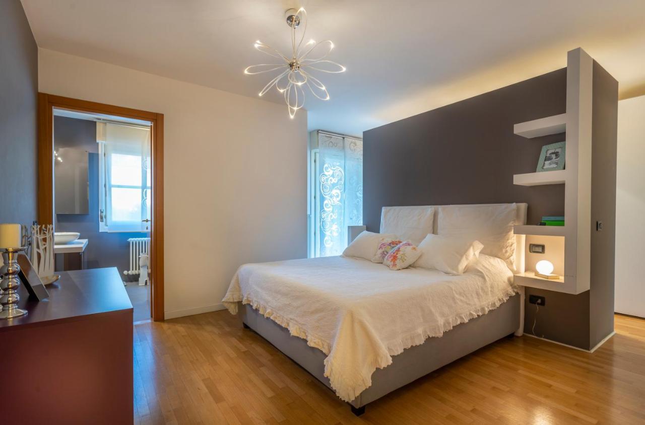 Teatro Nuovo Apartment With Free Parking Udine Extérieur photo