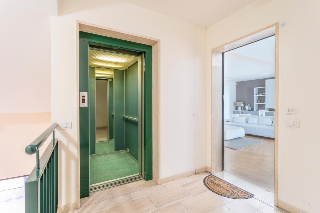 Teatro Nuovo Apartment With Free Parking Udine Extérieur photo
